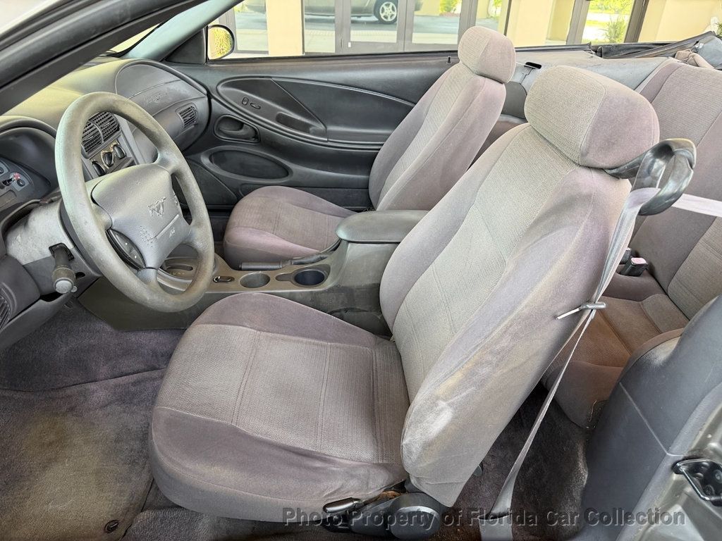 2002 Ford Mustang Deluxe Convertible 3.8L V6 - 23051055 - 46