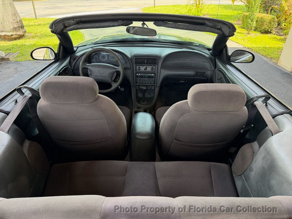 2002 Ford Mustang Deluxe Convertible 3.8L V6 - 23051055 - 50
