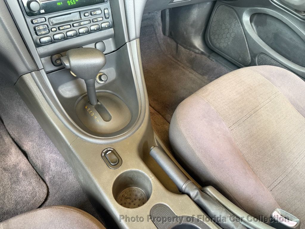 2002 Ford Mustang Deluxe Convertible 3.8L V6 - 23051055 - 61