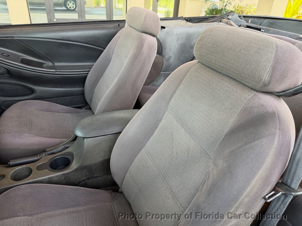 2002 Ford Mustang Deluxe Convertible 3.8L V6 - 23051055 - 7