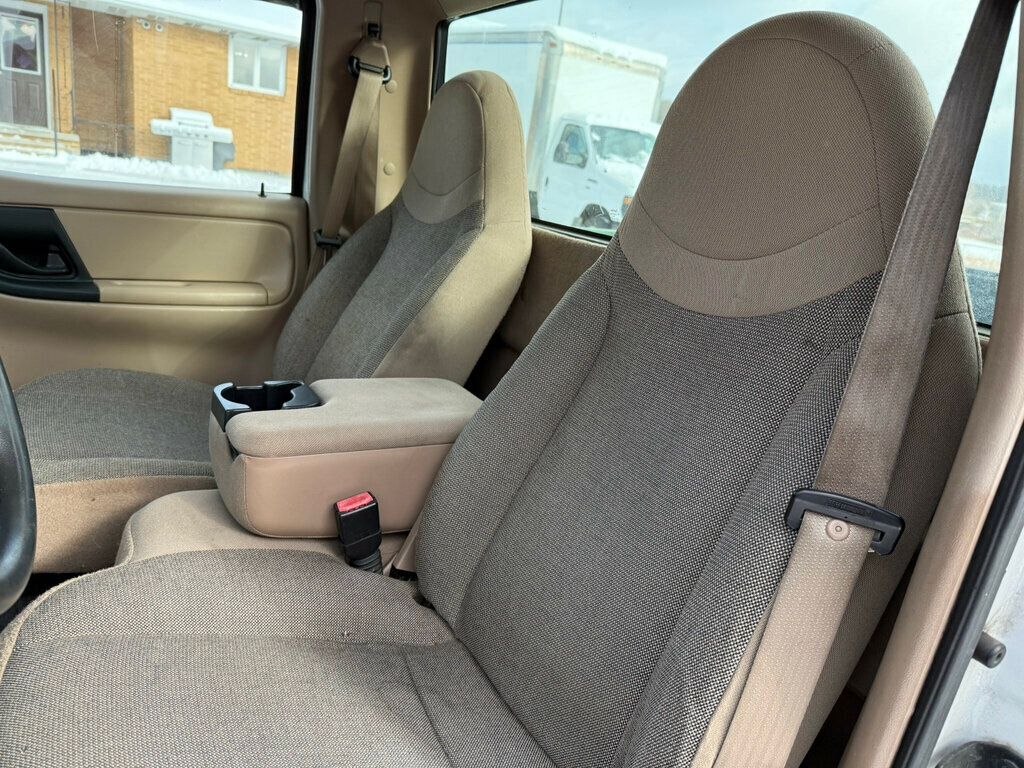 2002 Ford Ranger Reg Cab 3.0L Edge Plus 4WD - 22944780 - 18