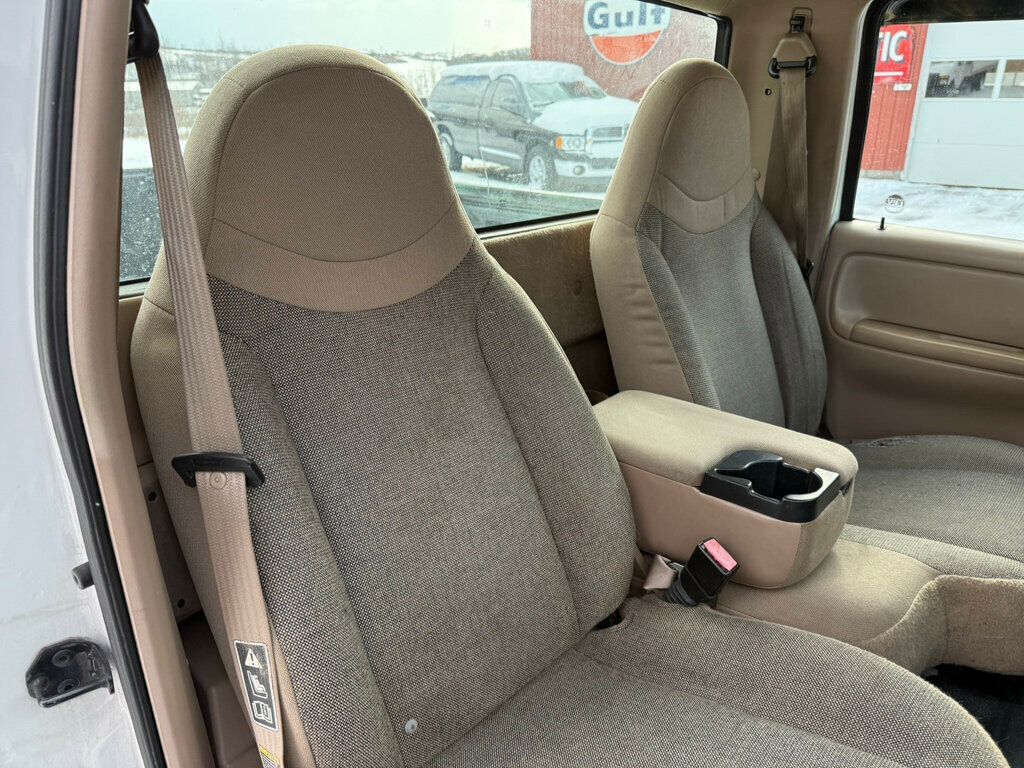 2002 Ford Ranger Reg Cab 3.0L Edge Plus 4WD - 22944780 - 30