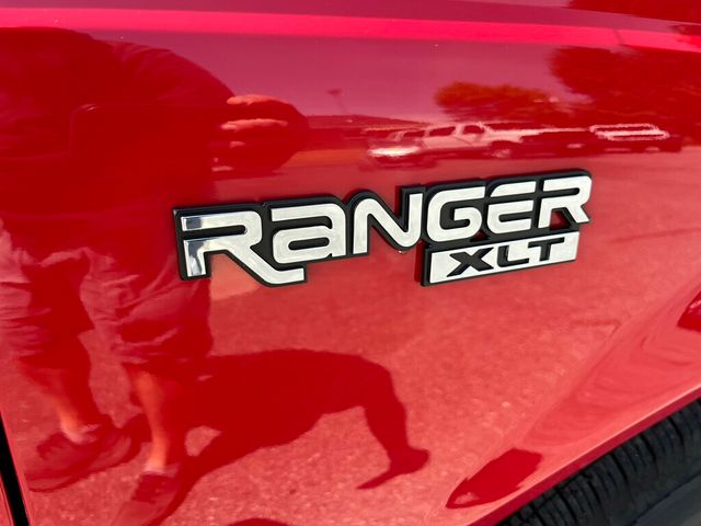 2002 Ford Ranger Rust Free Regular Cab Short bed V6 5-Speed Manual - 23019547 - 15