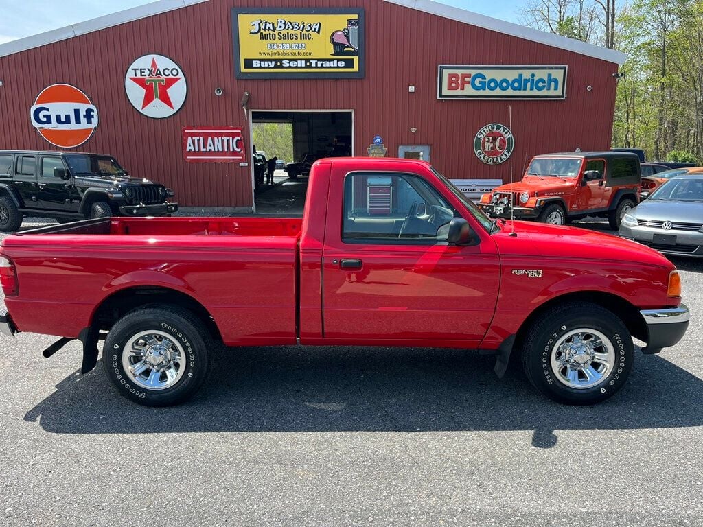 2002 Ford Ranger Rust Free Regular Cab Short bed V6 5-Speed Manual - 23019547 - 1