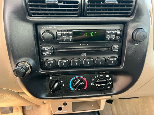 2002 Ford Ranger Rust Free Regular Cab Short bed V6 5-Speed Manual - 23019547 - 25