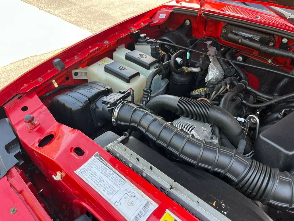 2002 Ford Ranger Rust Free Regular Cab Short bed V6 5-Speed Manual - 23019547 - 32