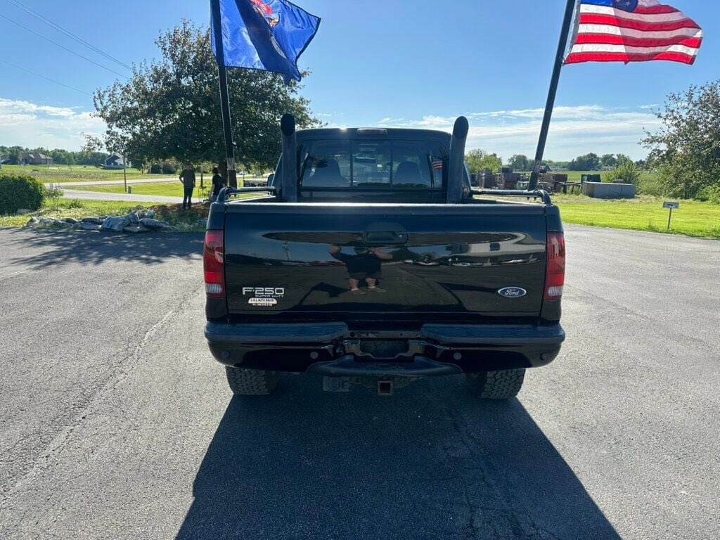 2002 Ford Super Duty F-250 Crew Cab Lariat 4WD 7.3L Powerstroke Lifted - 23032312 - 3