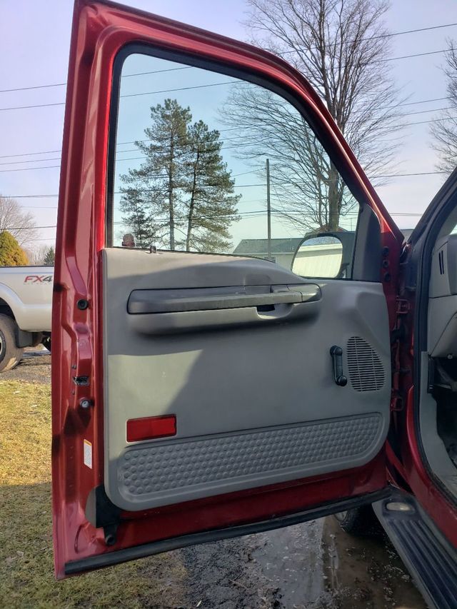 2002 Ford Super Duty F-250 XL 7.3L V8 4WD SuperCab Automatic 103K Miles - 21785588 - 8