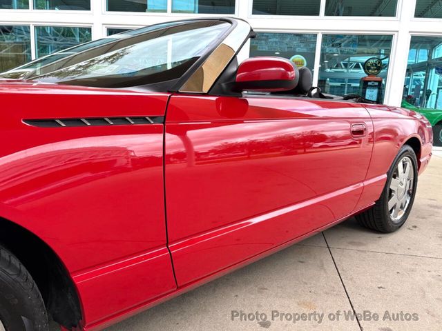 2002 Ford Thunderbird 2dr Convertible Deluxe - 23000613 - 12