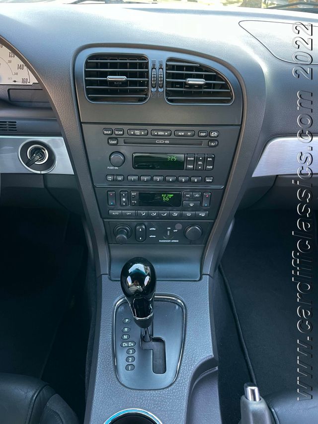 2002 Ford Thunderbird 2dr Convertible w/Hardtop Deluxe - 21686752 - 20