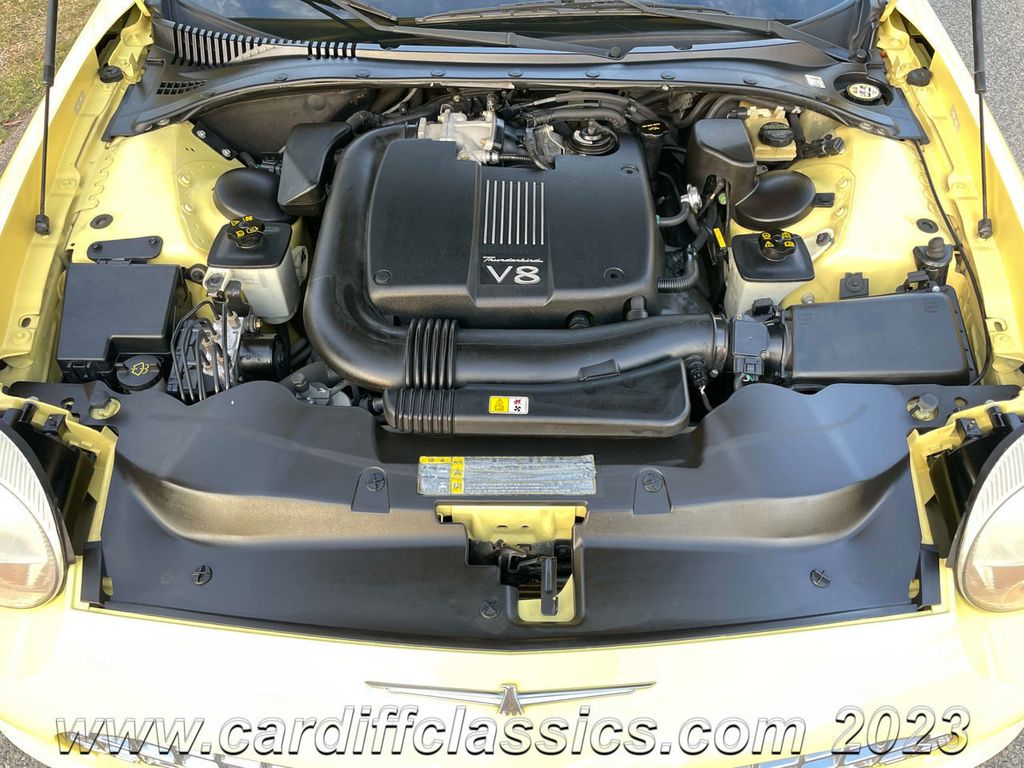 2002 Ford Thunderbird 2dr Convertible w/Hardtop Deluxe - 21686752 - 22