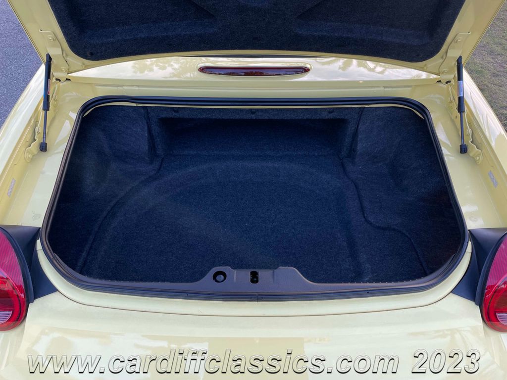 2002 Ford Thunderbird 2dr Convertible w/Hardtop Deluxe - 21686752 - 23