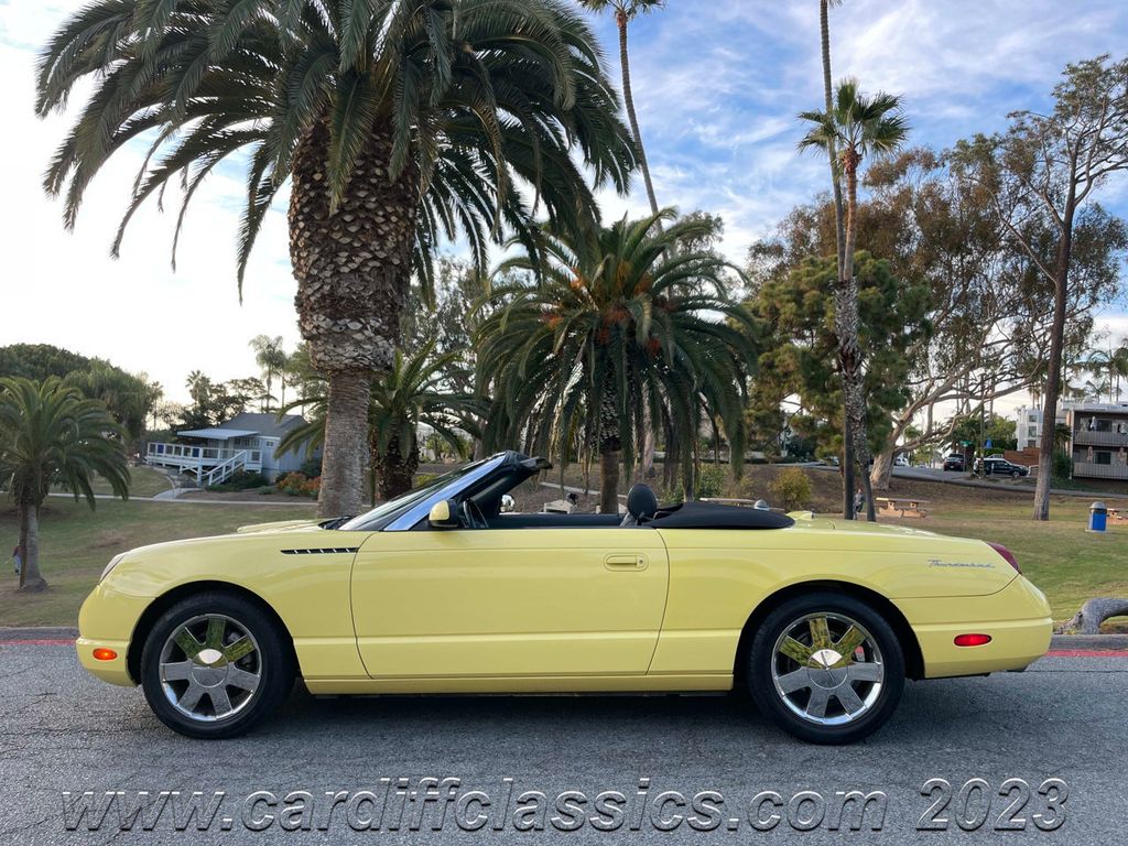 2002 Ford Thunderbird 2dr Convertible w/Hardtop Deluxe - 21686752 - 3