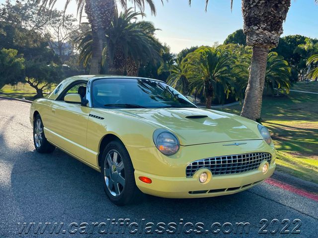2002 Ford Thunderbird 2dr Convertible w/Hardtop Deluxe - 21686752 - 37