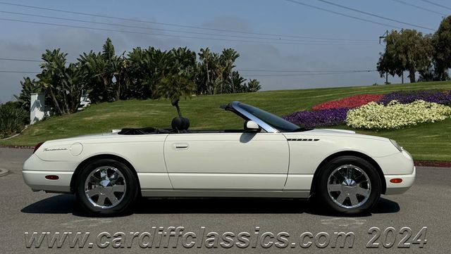 2002 Ford Thunderbird 2dr Convertible w/Hardtop Deluxe - 22494233 - 35