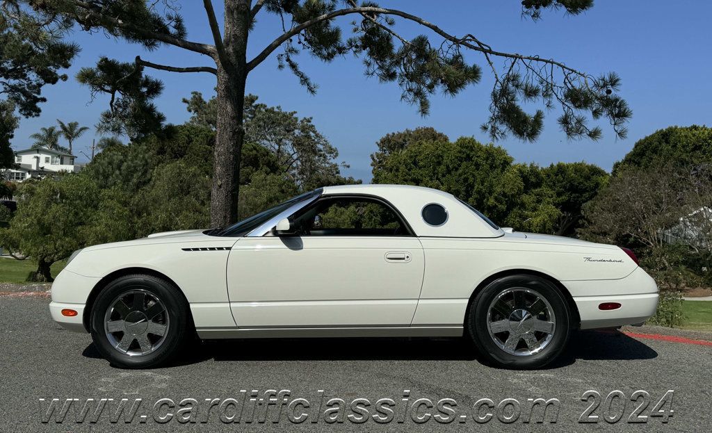 2002 Ford Thunderbird 2dr Convertible w/Hardtop Deluxe - 22494233 - 36