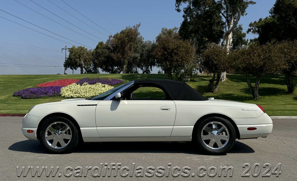 2002 Ford Thunderbird 2dr Convertible w/Hardtop Deluxe - 22494233 - 38