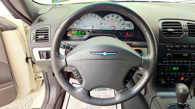 2002 Ford Thunderbird 2dr Convertible w/Hardtop Deluxe - 23083986 - 13