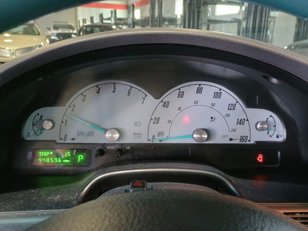 2002 Ford Thunderbird 2dr Convertible w/Hardtop Deluxe Clean Carfax - 23021627 - 23