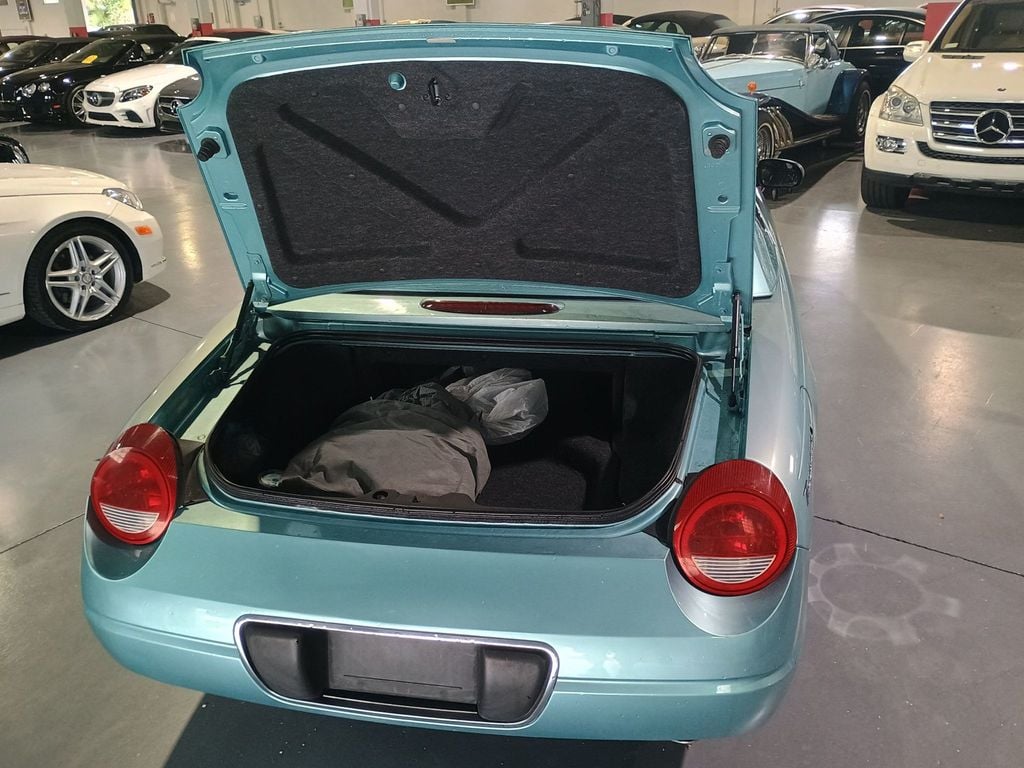 2002 Ford Thunderbird 2dr Convertible w/Hardtop Deluxe Clean Carfax Florida Car - 22937201 - 13