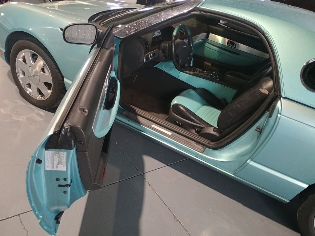 2002 Ford Thunderbird 2dr Convertible w/Hardtop Deluxe Clean Carfax Florida Car - 22937201 - 5