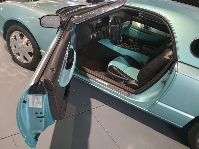 2002 Ford Thunderbird 2dr Convertible w/Hardtop Deluxe Clean Carfax Florida Car - 22937201 - 5