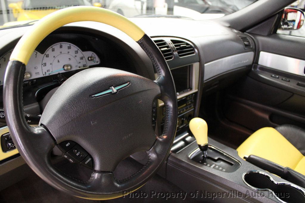 2002 FORD THUNDERBIRD - Image 20