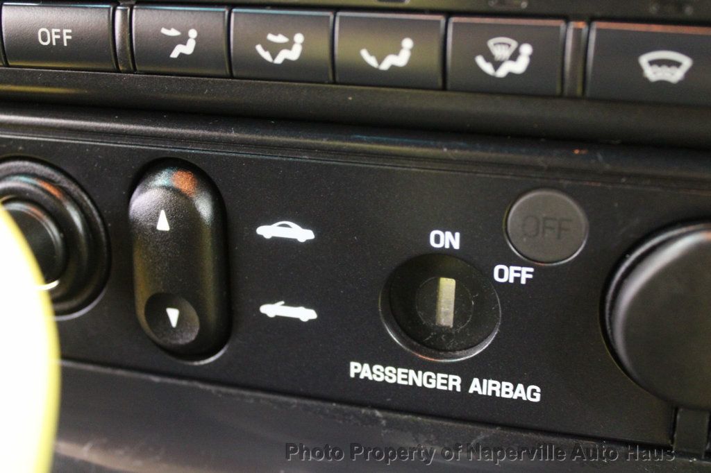 2002 FORD THUNDERBIRD - Image 27