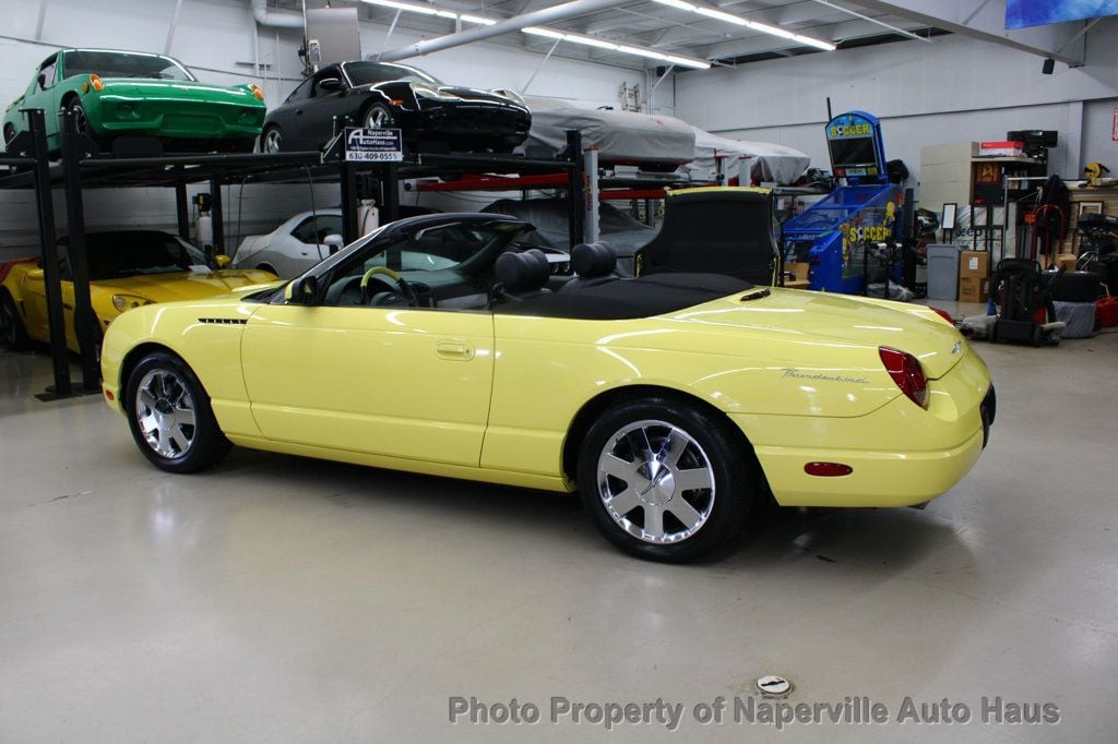 2002 Ford Thunderbird Premium photo 4