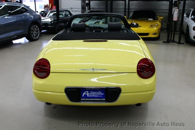 2002 Ford Thunderbird 2dr Convertible w/Hardtop Premium - 22891430 - 4