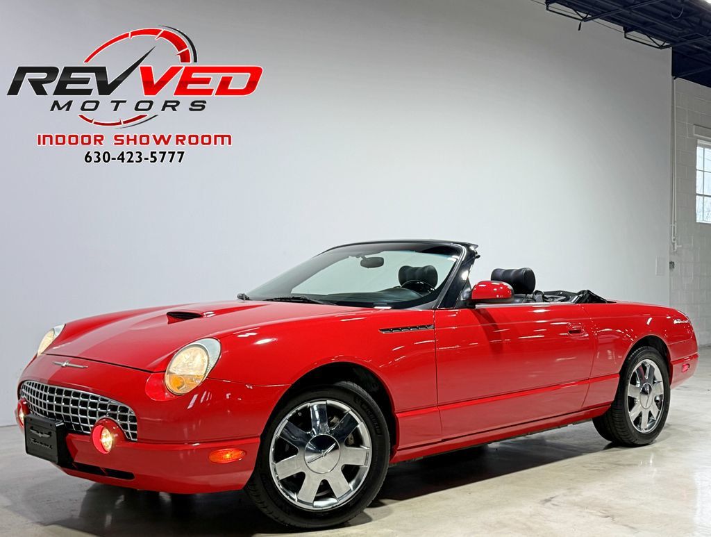 2002 Ford Thunderbird Base Trim - 22994871 | Video 1