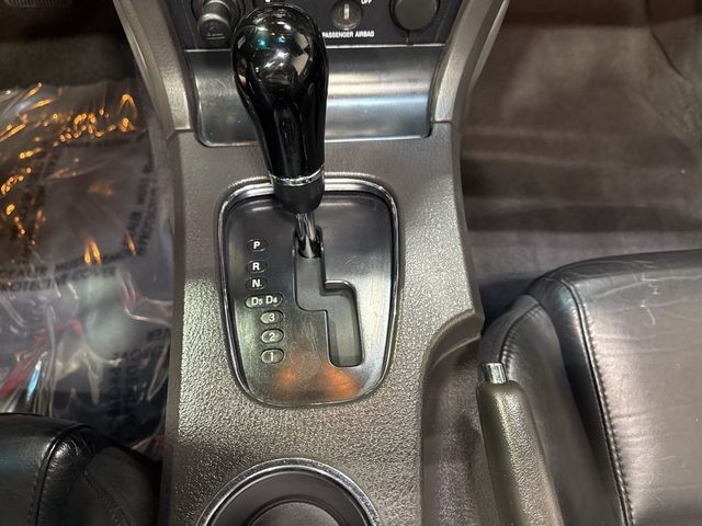 2002 Ford Thunderbird Base Trim - 22994871 - 20