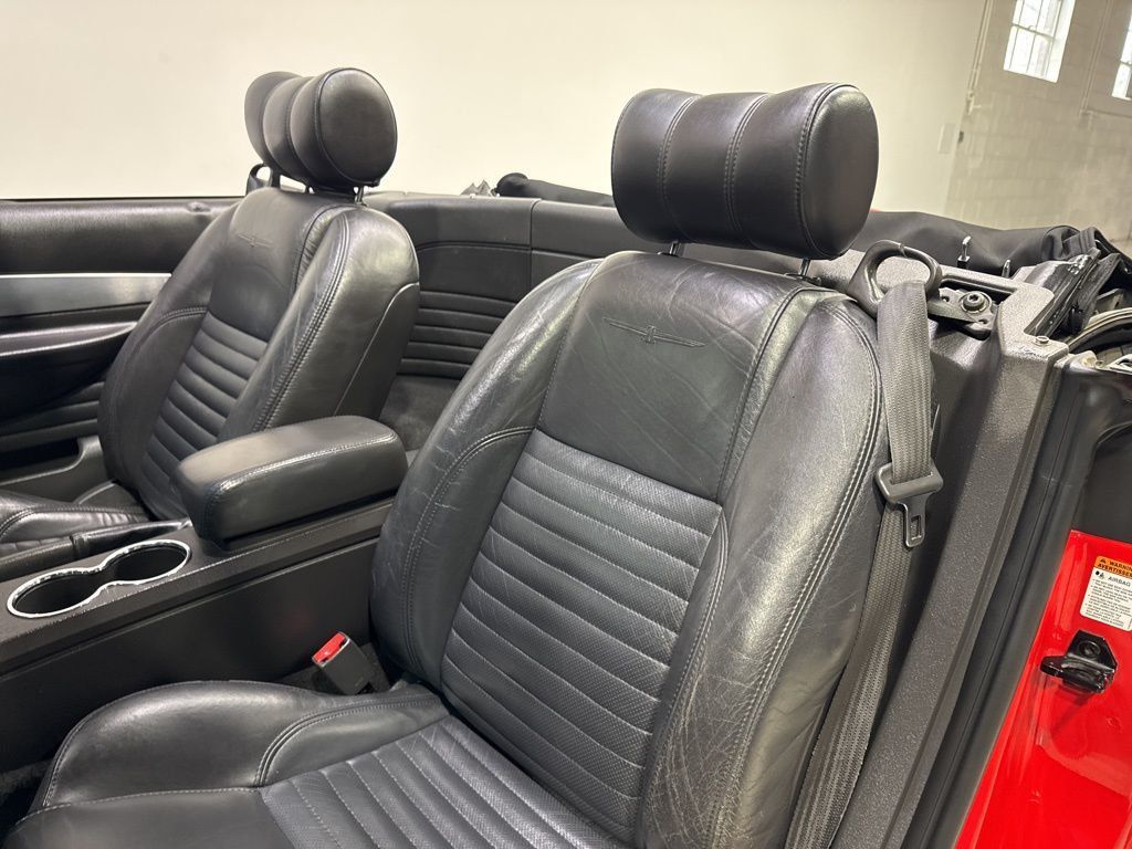 2002 Ford Thunderbird Base Trim - 22994871 - 25