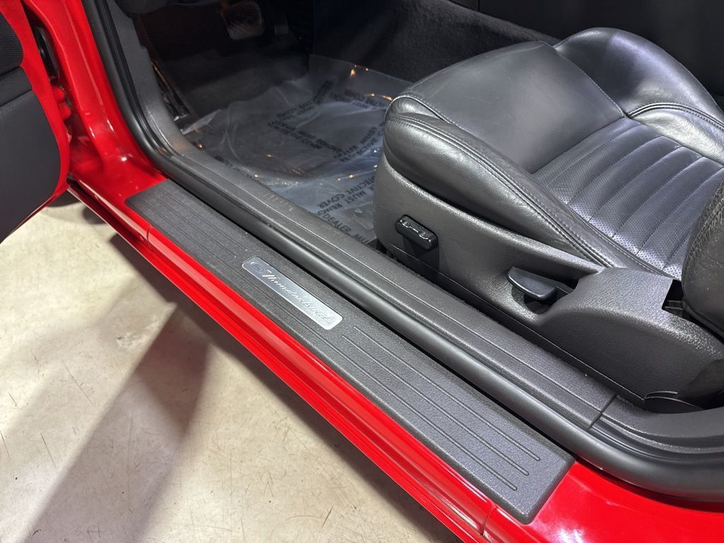 2002 Ford Thunderbird Base Trim - 22994871 - 28