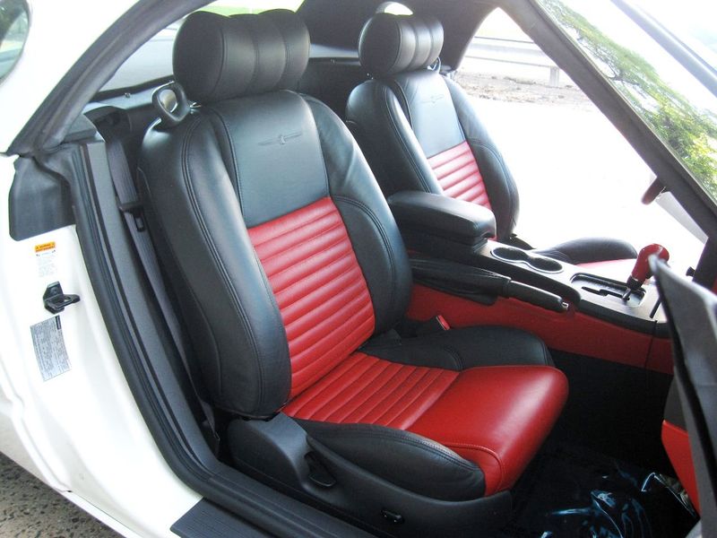 2002 ford thunderbird seat covers