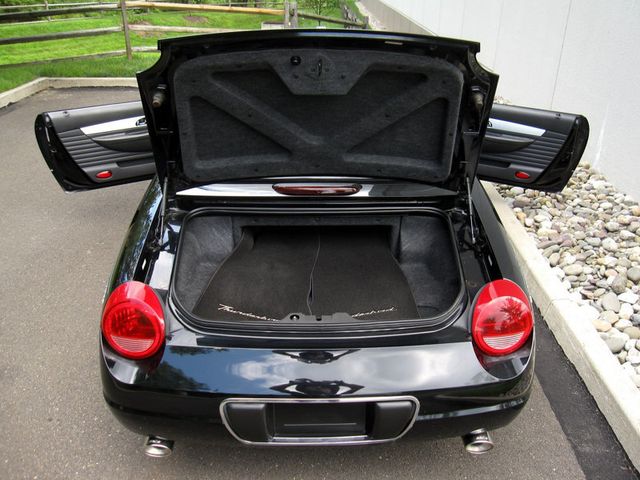 2002 Ford Thunderbird Base Trim - 22886742 - 32