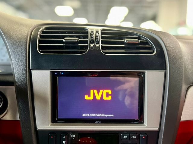 2002 Ford Thunderbird Base Trim - 22979944 - 17