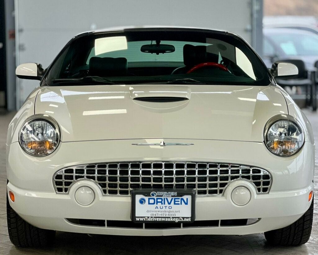 2002 Ford Thunderbird Base Trim - 22979944 - 5