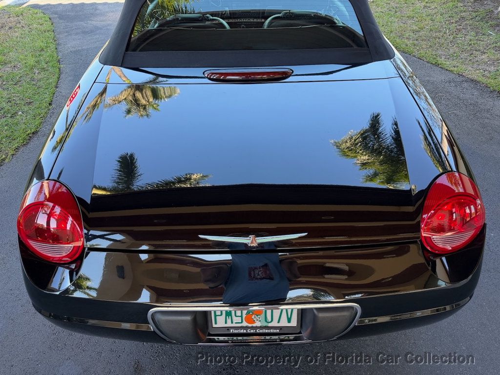 2002 Ford Thunderbird Convertible Deluxe - 22963325 - 47