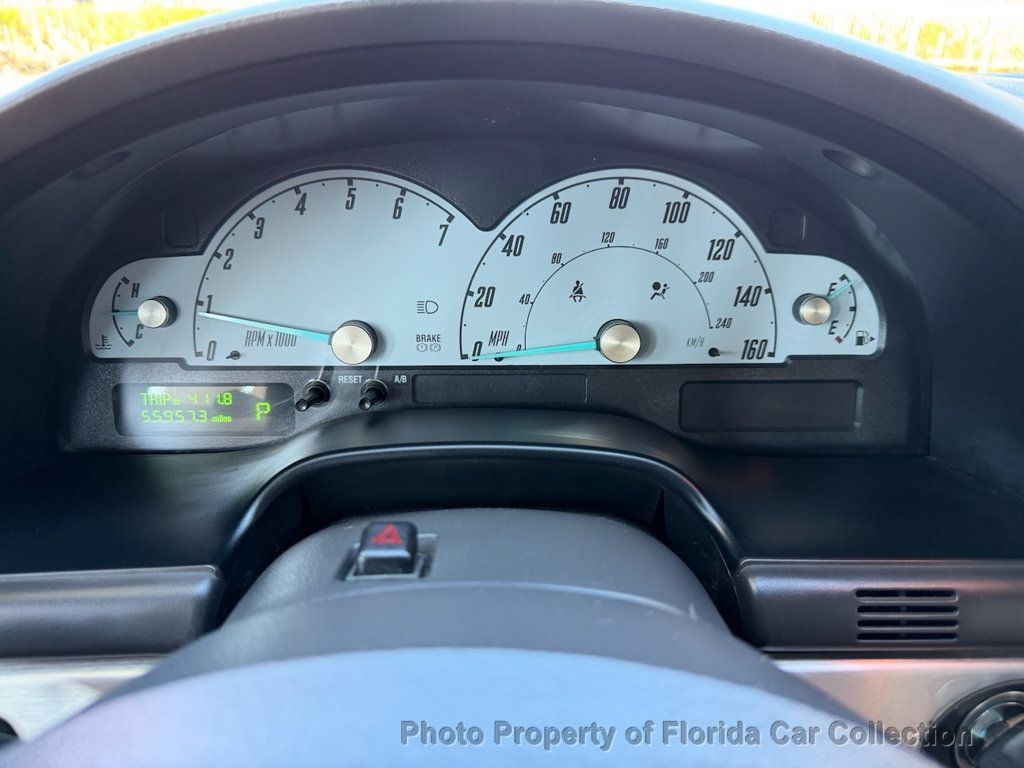 2002 Ford Thunderbird Convertible Deluxe - 22963325 - 52