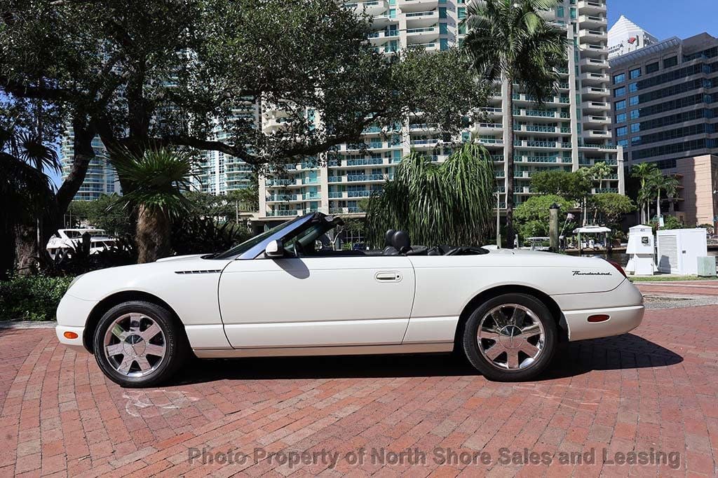 2002 Ford Thunderbird Premium Convertible with Hardtop - 22674111 - 59