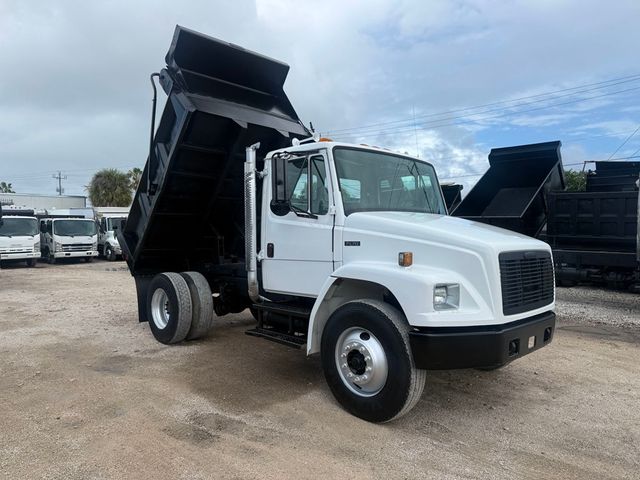 2002 Freightliner FL-70 Dump Truck  - 23010378 - 4