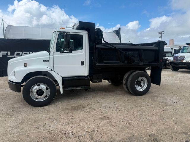 2002 Freightliner FL-70 Dump Truck  - 23010378 - 6