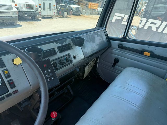2002 Freightliner FL-70 Flatbed Dump Truck  - 23057337 - 14