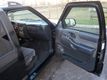 2002 GMC Sonoma Crew Cab 123" WB 4WD SLS - 22973629 - 21