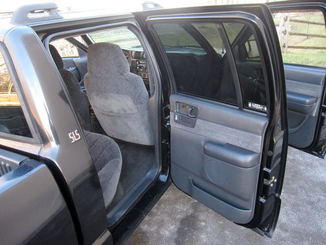 2002 GMC Sonoma Crew Cab 123" WB 4WD SLS - 22973629 - 26