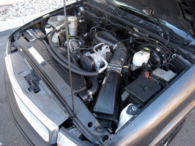 2002 GMC Sonoma Crew Cab 123" WB 4WD SLS - 22973629 - 32