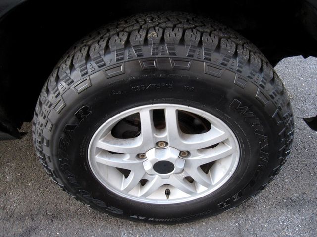 2002 GMC Sonoma Crew Cab 123" WB 4WD SLS - 22973629 - 33