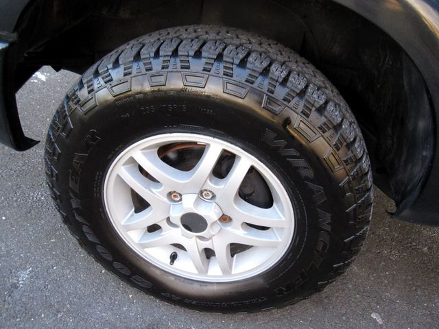 2002 GMC Sonoma Crew Cab 123" WB 4WD SLS - 22973629 - 36