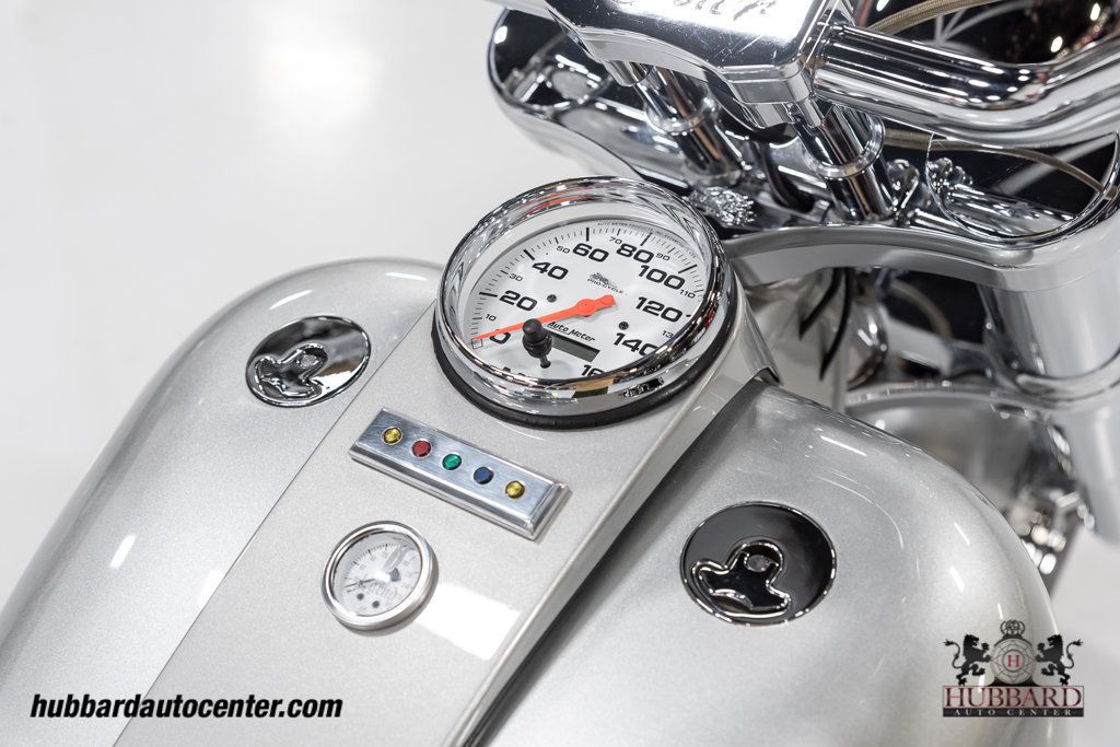 2002 Heavy Duty Custom  - 22904311 - 25